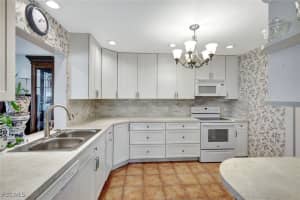 13530 Stratford Place Circle, Fort Myers, FL 33919 - MLS#2025000069