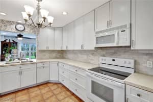 13530 Stratford Place Circle, Fort Myers, FL 33919 - MLS#2025000069