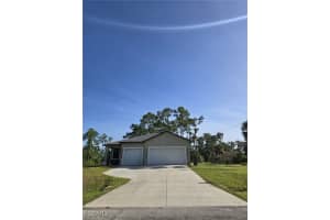 1015 Balboa Avenue, Labelle, FL 33935 - MLS#2025000073