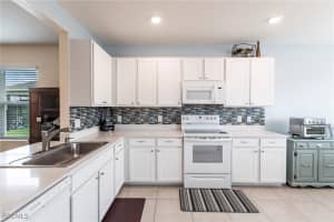 3313 Acapulco Circle, Cape Coral, FL 33909 - MLS#2025000122