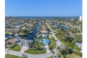 1090 Waterway Drive, Fort Myers, FL 33919 - MLS#2025000138