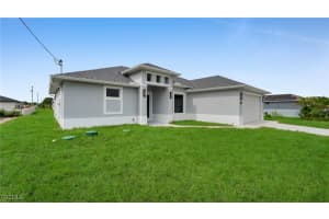 2613 18th Street, Lehigh Acres, FL 33976 Sold 11/25/25