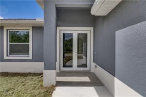 1004 E 10th St, Lehigh Acres