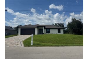 2512 61st St W, Lehigh Acres