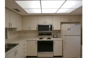 11300 Caravel Circle, Fort Myers, FL 33908 - MLS#2025000368