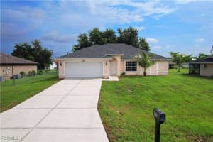 127 11th Terrace, Cape Coral, FL 33991 - MLS#2025000431