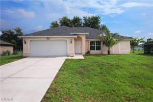 127 11th Terrace, Cape Coral, FL 33991 - MLS#2025000431