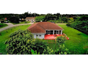 902 Susan Ave N, Lehigh Acres