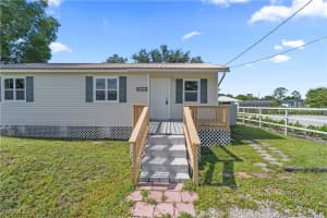 3201 44th St Sw, Lehigh Acres