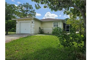 2912 Woodside Ave, Naples