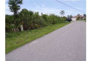 10266 Lobelia Place, Port Charlotte, FL 33981 - MLS#2025000568