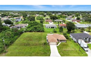 2910 41st Street, Lehigh Acres, FL 33976 - MLS#2025000575