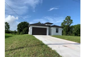 4107 13th Street, Lehigh Acres, FL 33976 - MLS#2025000578