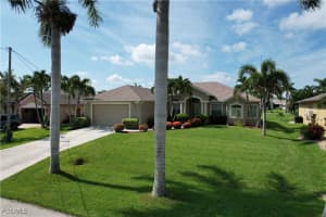 2216 43rd Lane, Cape Coral, FL 33914 - MLS#2025000639