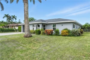 3571 Santiago Way, Naples, FL 34105 - MLS#2025000770