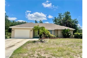 500 Lake Avenue, Lehigh Acres, FL 33972 - MLS#2025000938