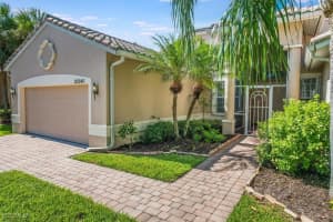 20340 Foxworth Cir, Estero