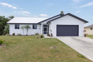 17619 Boat Club Dr, Fort Myers