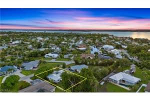 509 Val Mar Drive, Fort Myers, FL 33919 - MLS#2025001080