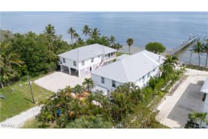 8550 Ebbtide Way, Bokeelia