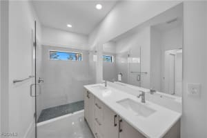 3715 Sunset Rd, Lehigh Acres, FL 33971 - MLS#2025001284