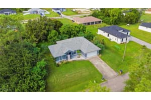 1401 Unice Avenue, Lehigh Acres, FL 33971 - MLS#2025001363