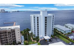 3300 Key Drive, North Fort Myers, FL 33903 - MLS#2025001440