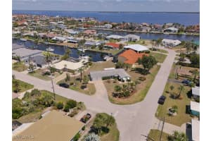 135 Gulfview Road, Punta Gorda, FL 33950 - MLS#2025001458