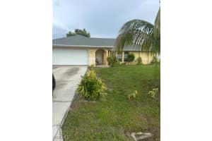 3015 2nd St W, Lehigh Acres