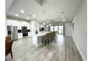 812 8th Place, Cape Coral, FL 33991 - MLS#2025001830