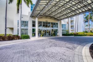 3000 Oasis Grand Boulevard, Fort Myers, FL 33916 - MLS#2025001928