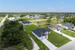 3912 18th Street, Lehigh Acres, FL 33971 - MLS#2025002256
