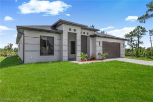 3008 62nd St W, Lehigh Acres