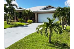 320 13th Street, Cape Coral, FL 33993 - MLS#2025002291