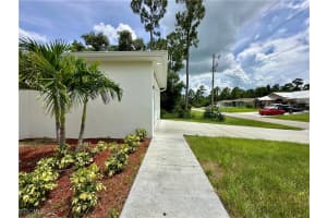 418 Wellington Avenue, Lehigh Acres, FL 33972 - MLS#2025002326