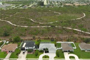 3707 Oasis Boulevard, Cape Coral, FL 33914 - MLS#2025002352