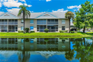 120 Pebble Shores Dr 101, Naples