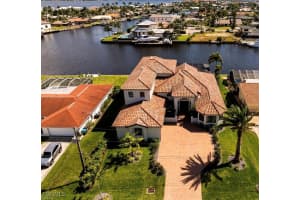 1950 Se 36th St, Cape Coral