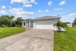1859 Mayberry Drive, Lehigh Acres, FL 33972 - MLS#2025002428