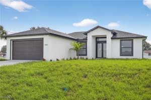 1020 Chapel Avenue, Lehigh Acres, FL 33971 - MLS#2025002488