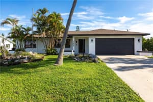 133 Se 45th St, Cape Coral