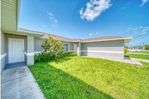 2004 6th Street, Cape Coral, FL 33909 - MLS#2025002562