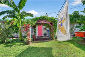 4638 Vinsetta Avenue, North Fort Myers, FL 33903 - MLS#2025002565