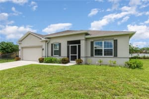 211 4th Street, Cape Coral, FL 33993 Sold 09/10/25