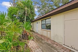 8148 San Carlos Boulevard, Fort Myers, FL 33967 - MLS#2025002656