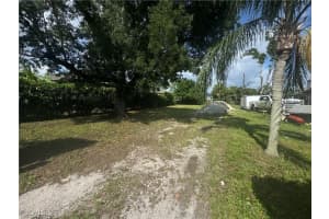 26531 COVENTRY Lane, Bonita Springs, FL 34135 Sold 08/21/25