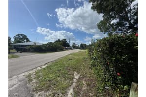 26531 COVENTRY Lane, Bonita Springs, FL 34135 Sold 08/21/25