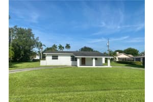 235 Maine Ave, Fort Myers