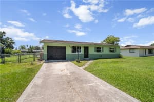 13211 3rd Street, Fort Myers, FL 33905 - MLS#2025002712