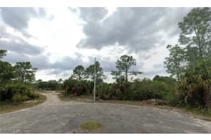 3015 33rd Street, Lehigh Acres, FL 33971 - MLS#2025002729